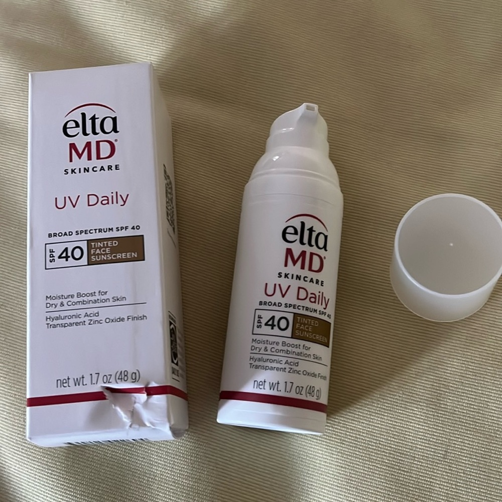 New in box EltaMD UV Daily Tinted Broad-Spectrum SPF 40 (1.7 oz.)